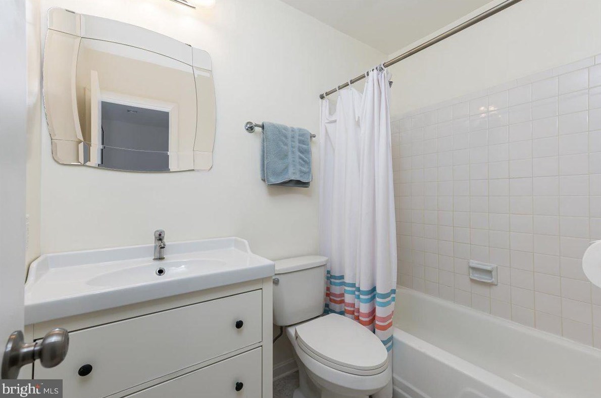 1448 Orleans Ct, Crofton MD 21114-1125 exterior