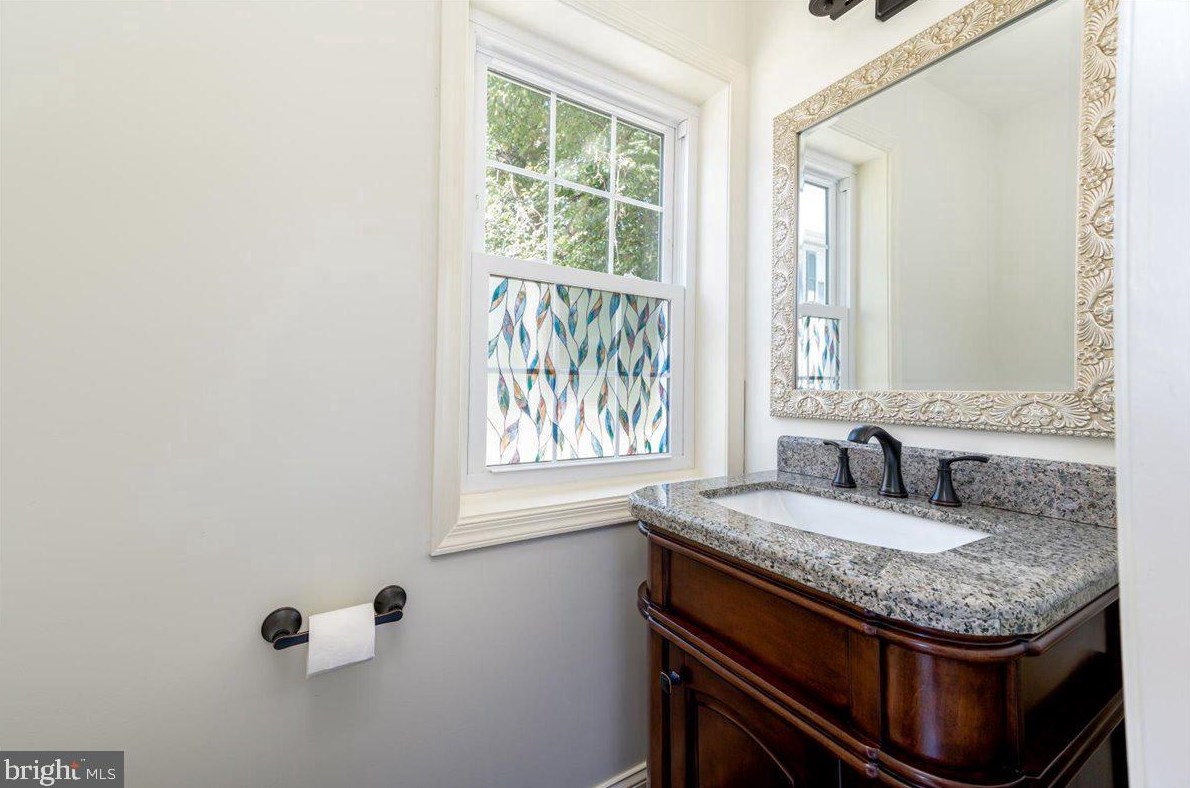 1448 Orleans Ct, Crofton MD 21114-1125 exterior