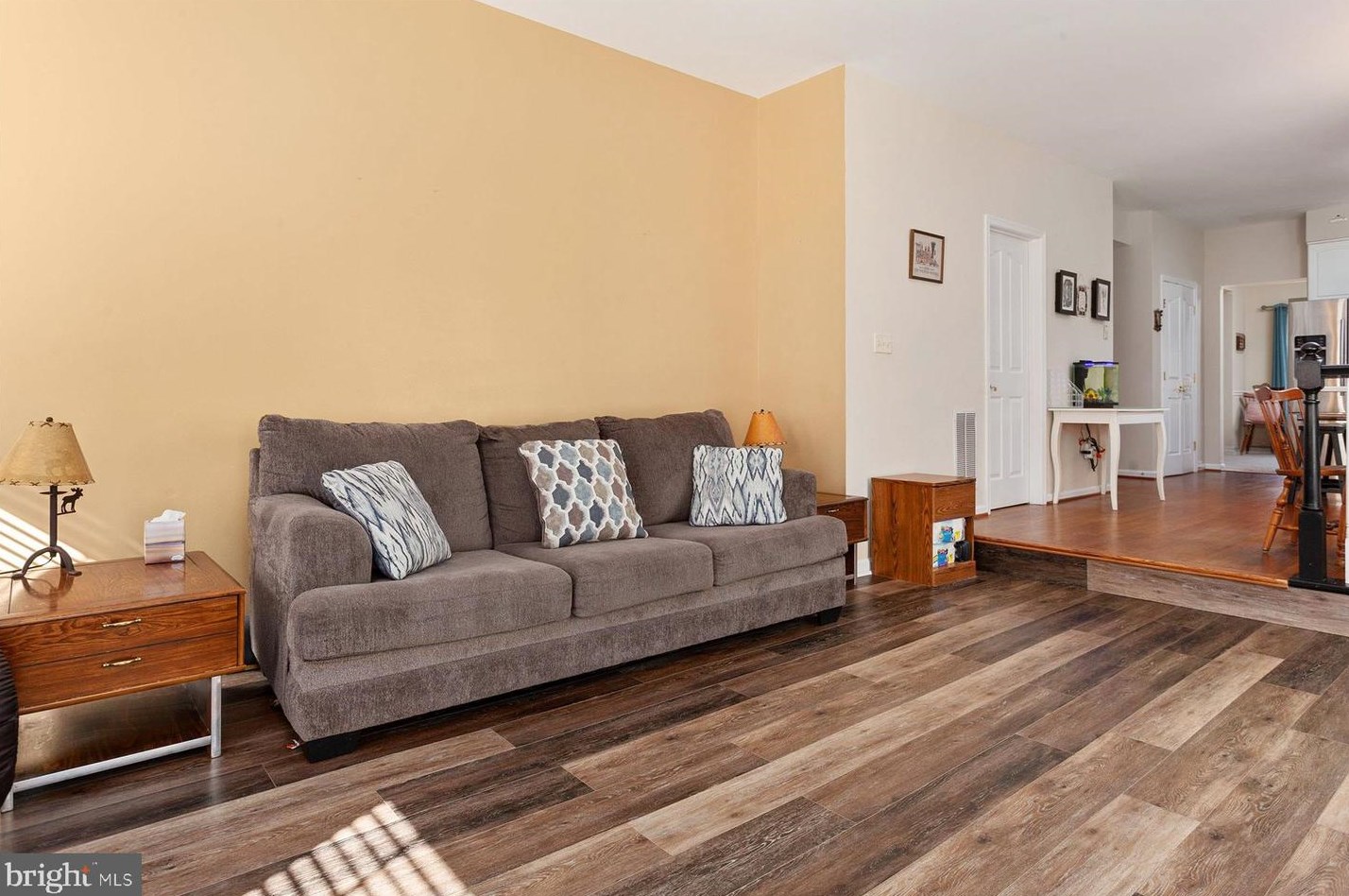 319 Fairfield Dr, Severn MD 21144-3459 exterior