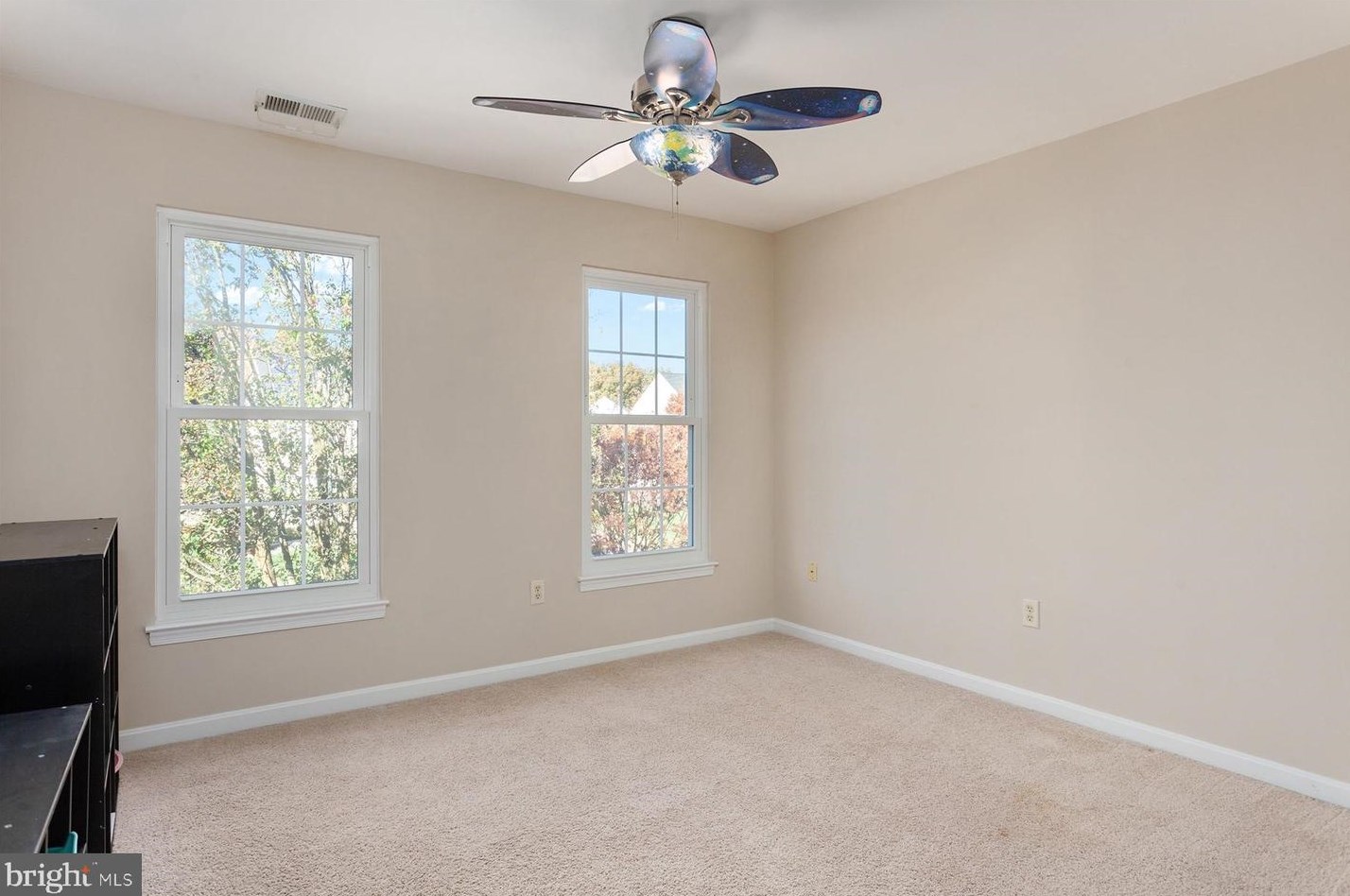 319 Fairfield Dr, Severn MD 21144-3459 exterior