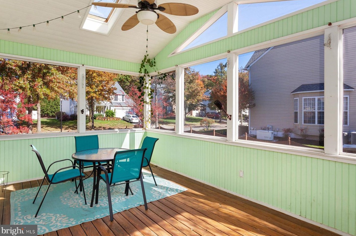 319 Fairfield Dr, Severn MD 21144-3459 exterior