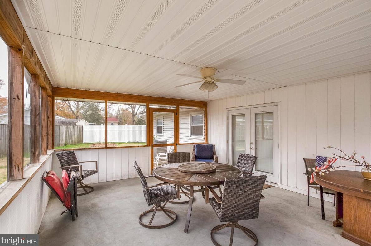 1703 Bellefield Ct, Crofton MD  21114-1904 exterior