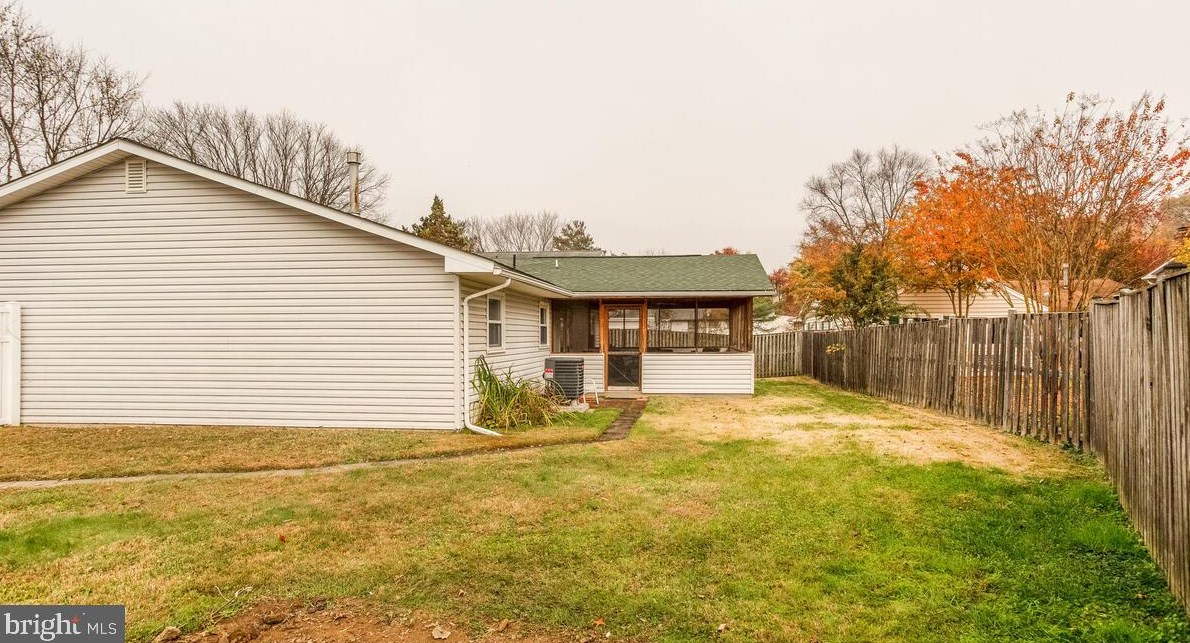 1703 Bellefield Ct, Crofton MD  21114-1904 exterior