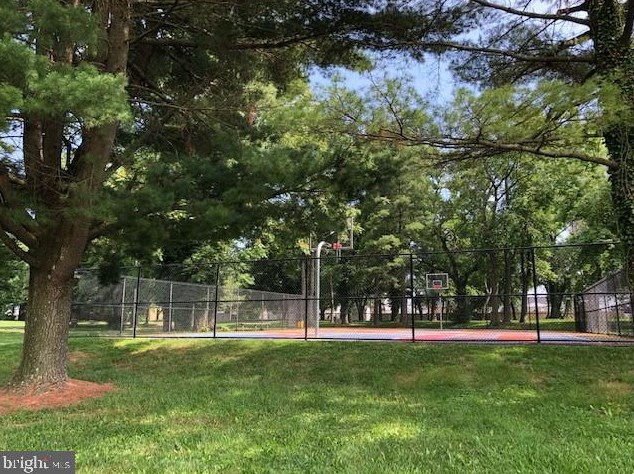 518 Hammonds Ln, Baltimore MD  21225-3644 exterior