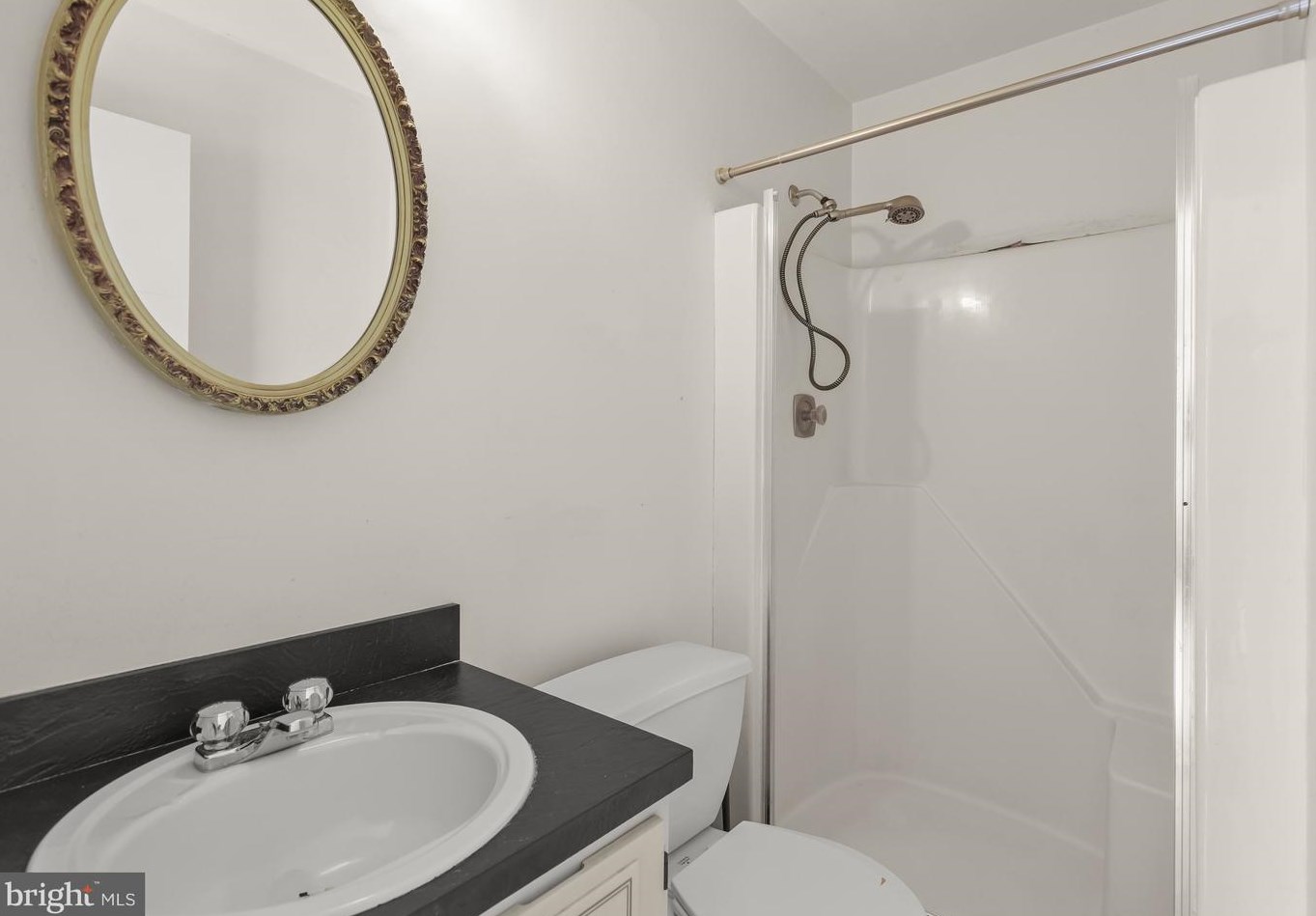 1585 Frst Hl Ct, Crofton MD 21114-1813 exterior