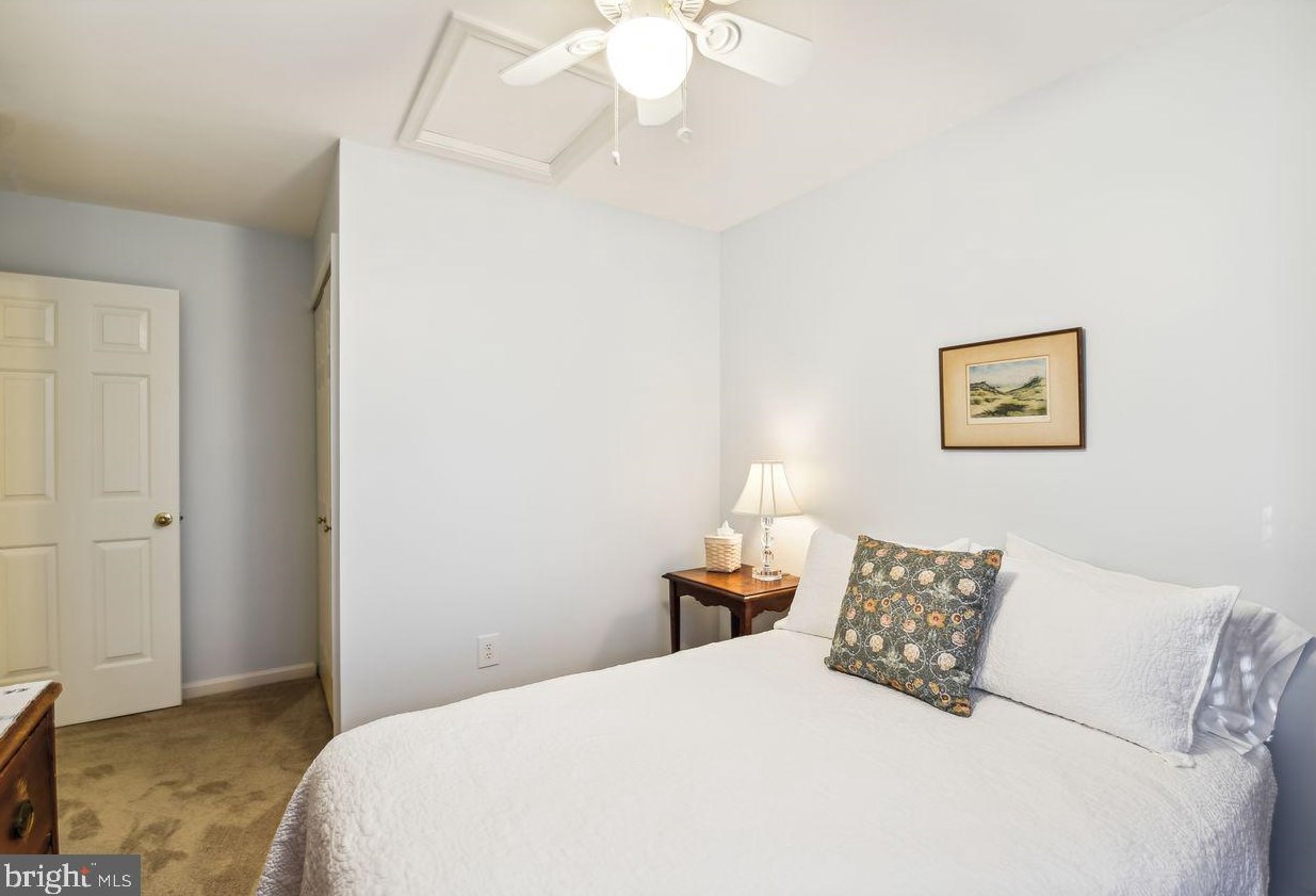 7915 Thrush Mdw Pl, Severn MD 21144-1074 exterior