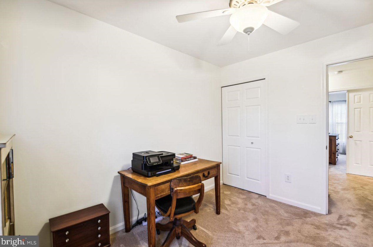 7915 Thrush Mdw Pl, Severn MD 21144-1074 exterior