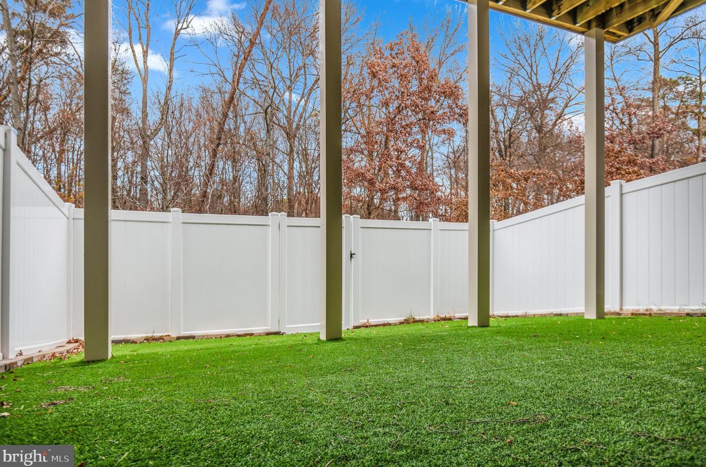 2722 Prospect Hill Dr, Baltimore MD  21076-1084 exterior