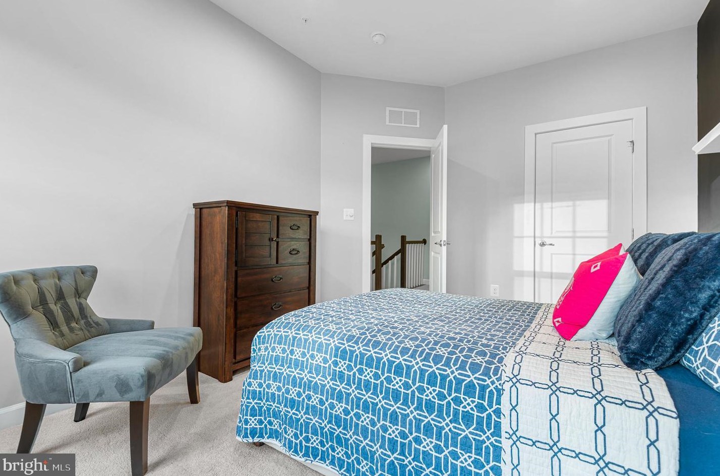 2722 Prospect Hill Dr, Baltimore MD  21076-1084 exterior