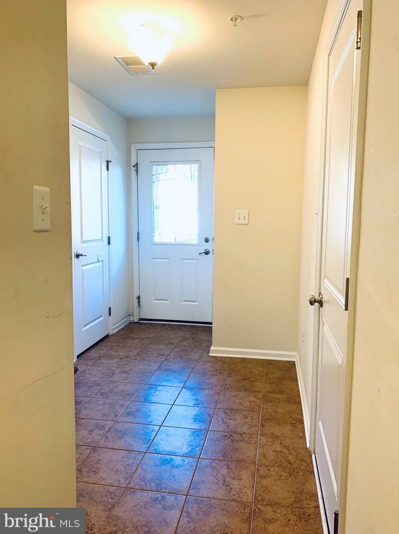 2709 Prospect Hill Dr, Baltimore MD  21076-1083 exterior