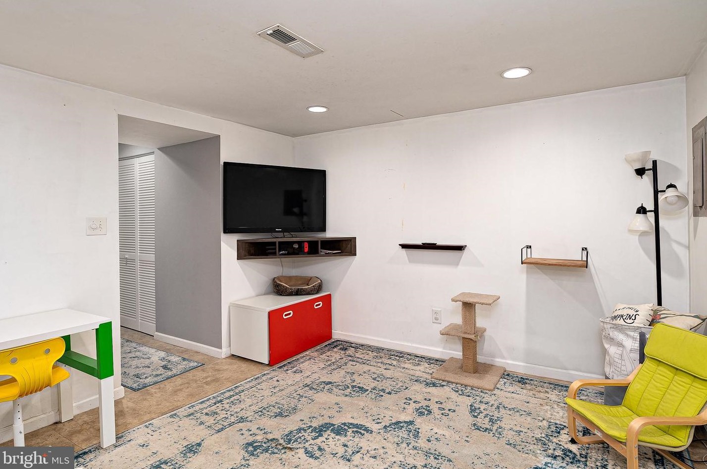 1621 Mount Airy Ct, Crofton MD  21114-1710 exterior