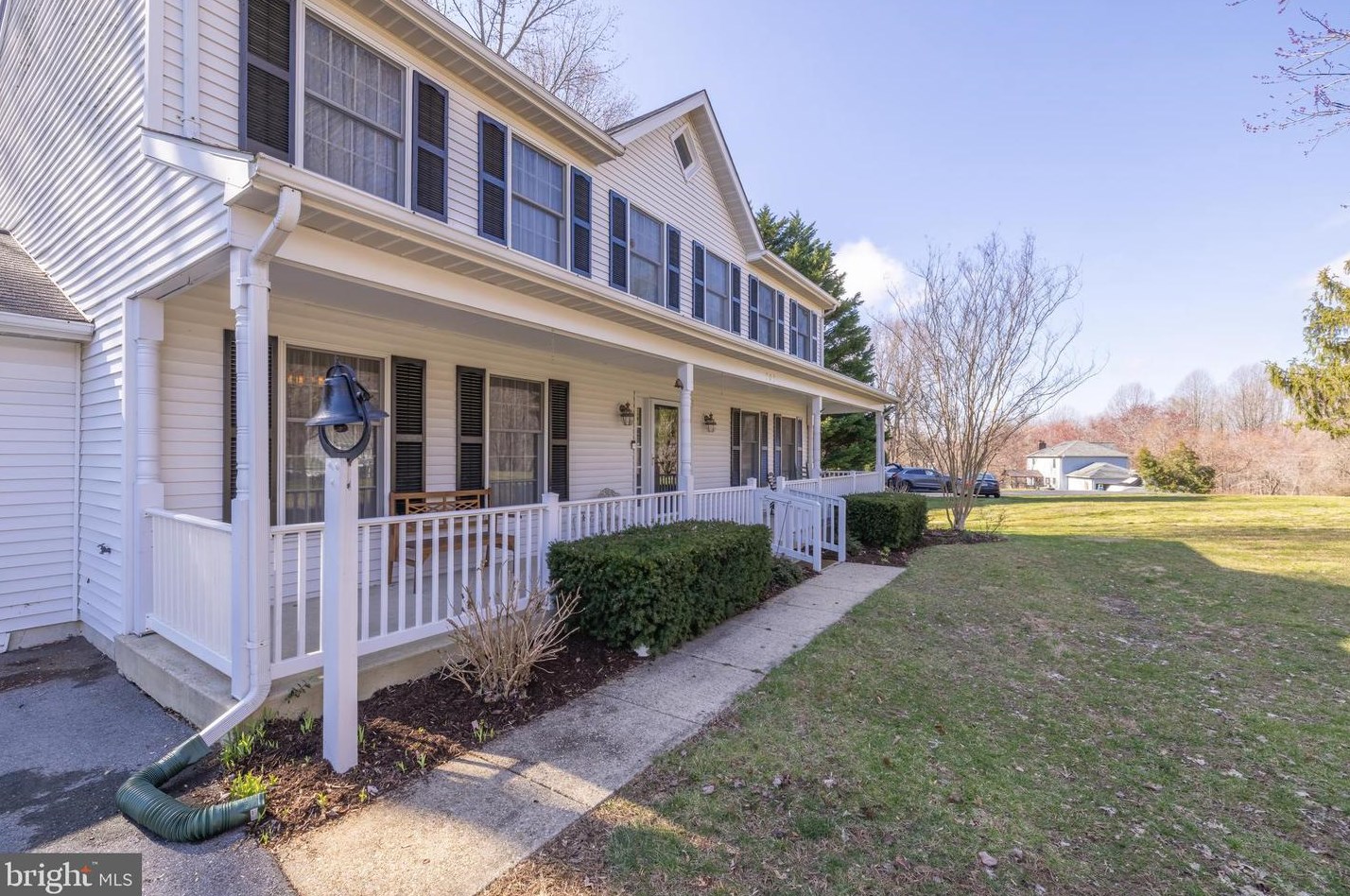 303 Greenridge Dr, Dunkirk MD  20754-2109 exterior