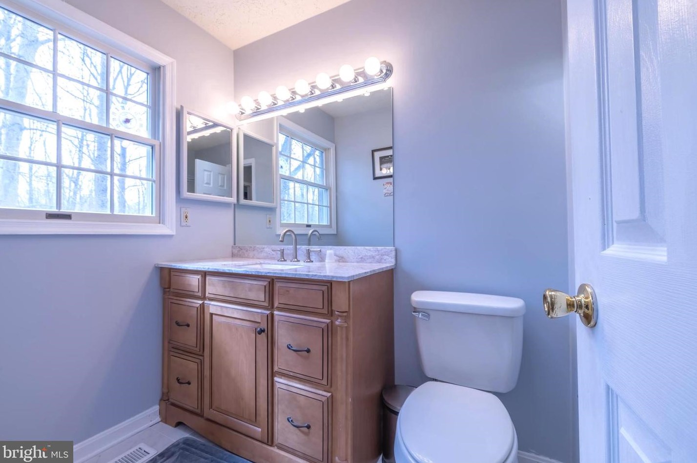 303 Greenridge Dr, Dunkirk MD  20754-2109 exterior