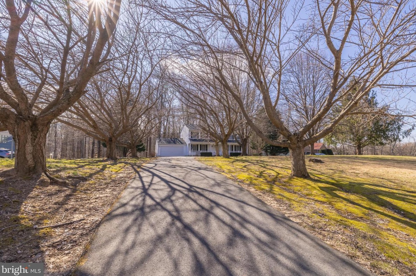 303 Greenridge Dr, Dunkirk MD  20754-2109 exterior