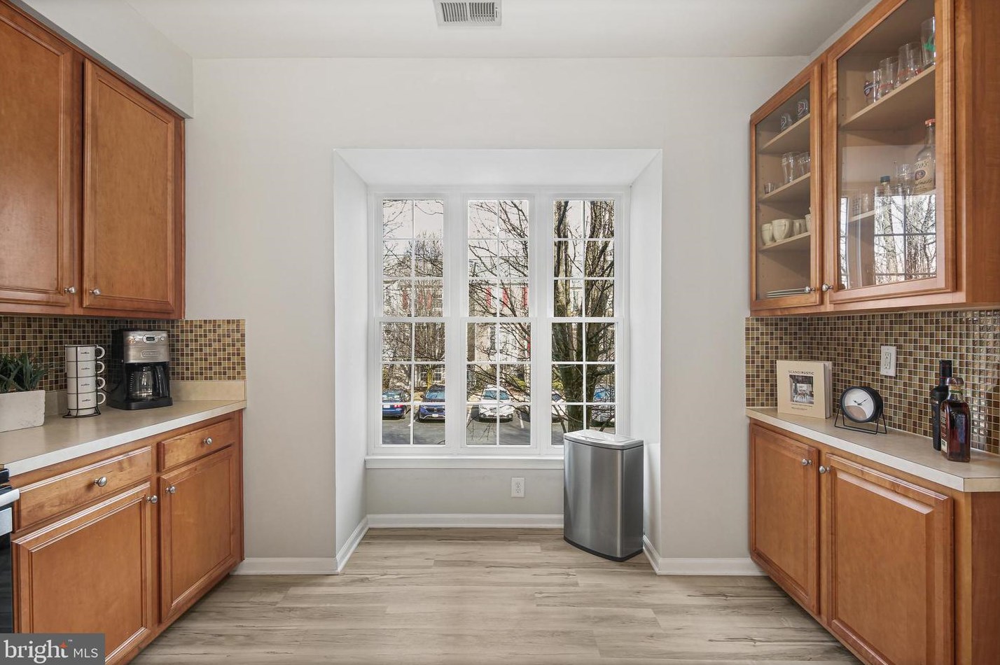 2431 Lizbec Ct, Crofton MD  21114-3247 exterior