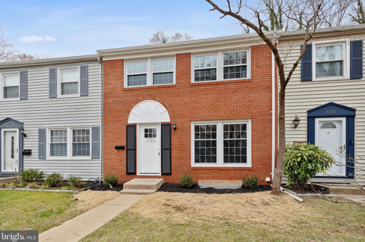 1723 Fillmore Ct, Crofton MD  21114-2309 exterior