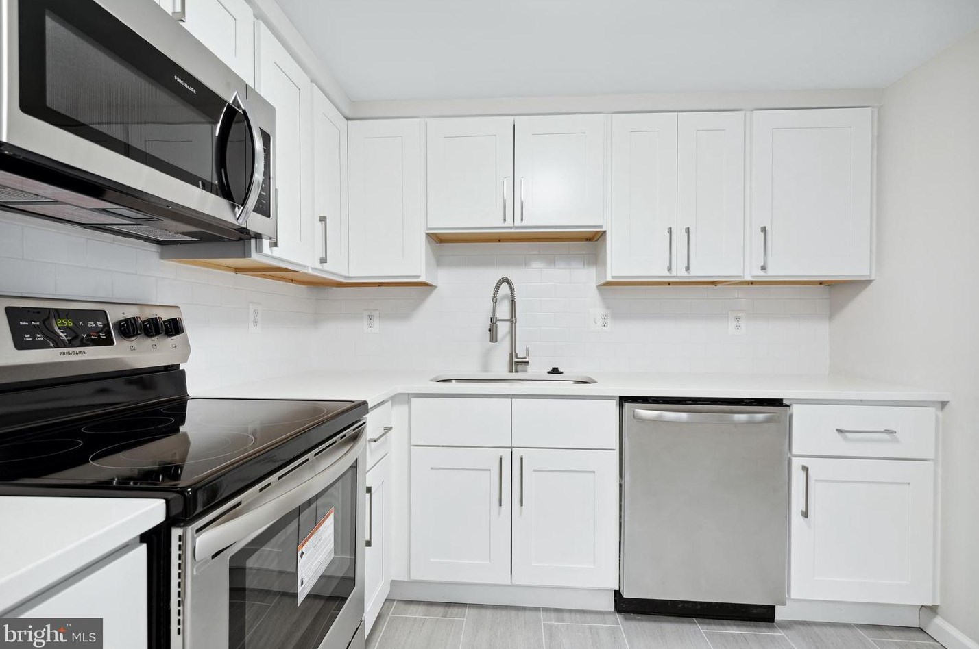 1723 Fillmore Ct, Crofton MD  21114-2309 exterior