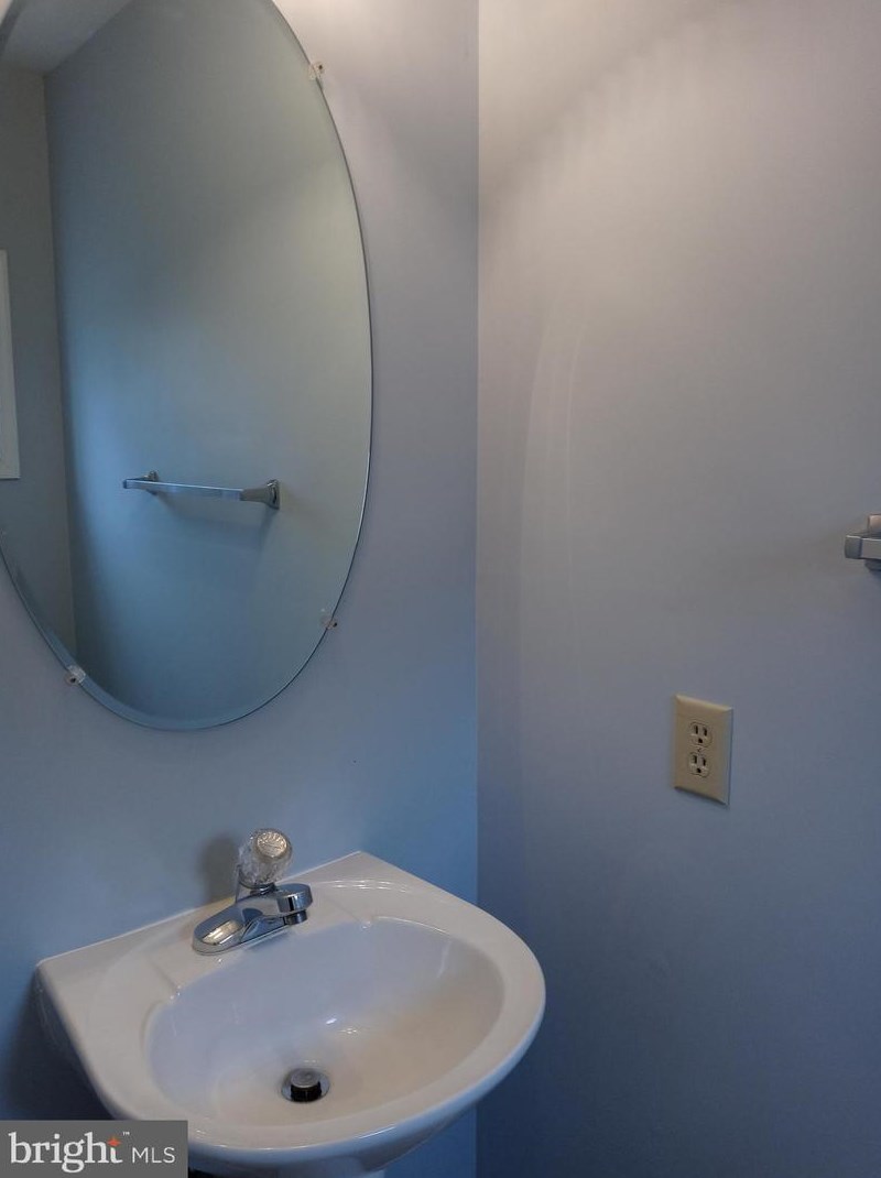 1024 Murdoch Ct, Crofton MD  21114-1660 exterior