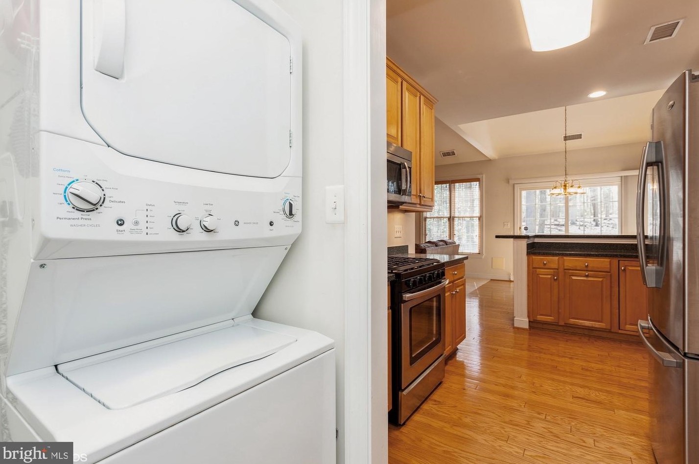 2633 Salford Dr, Crofton MD  21114-3281 exterior