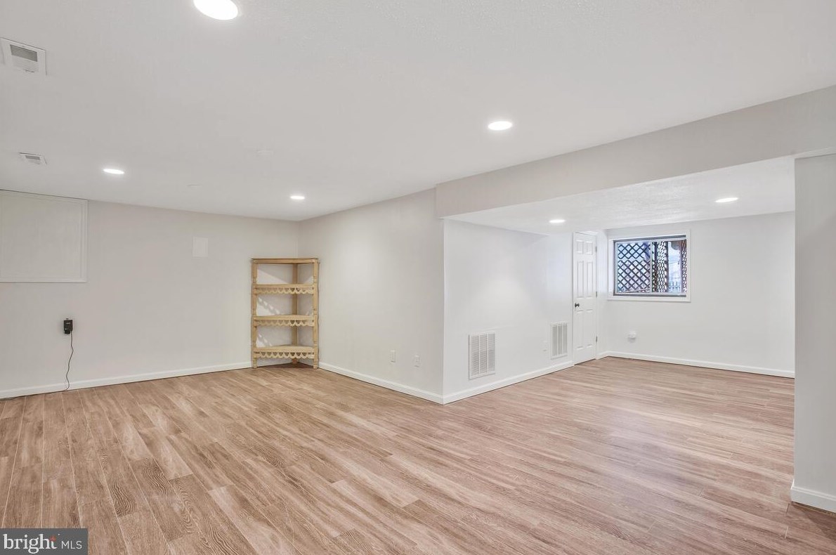 2806 Chapman Ct, Crofton MD  21114-3151 exterior