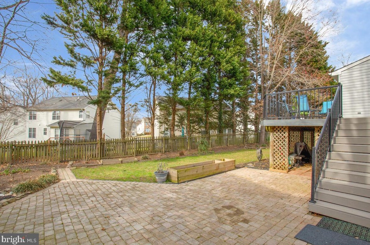 2806 Chapman Ct, Crofton MD  21114-3151 exterior