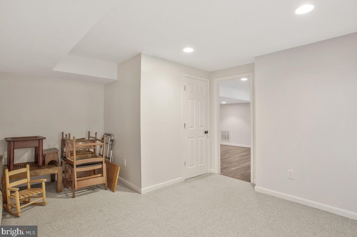 2806 Chapman Ct, Crofton MD  21114-3151 exterior