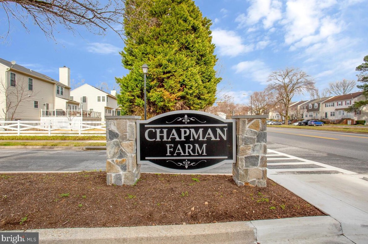 2806 Chapman Ct, Crofton MD  21114-3151 exterior