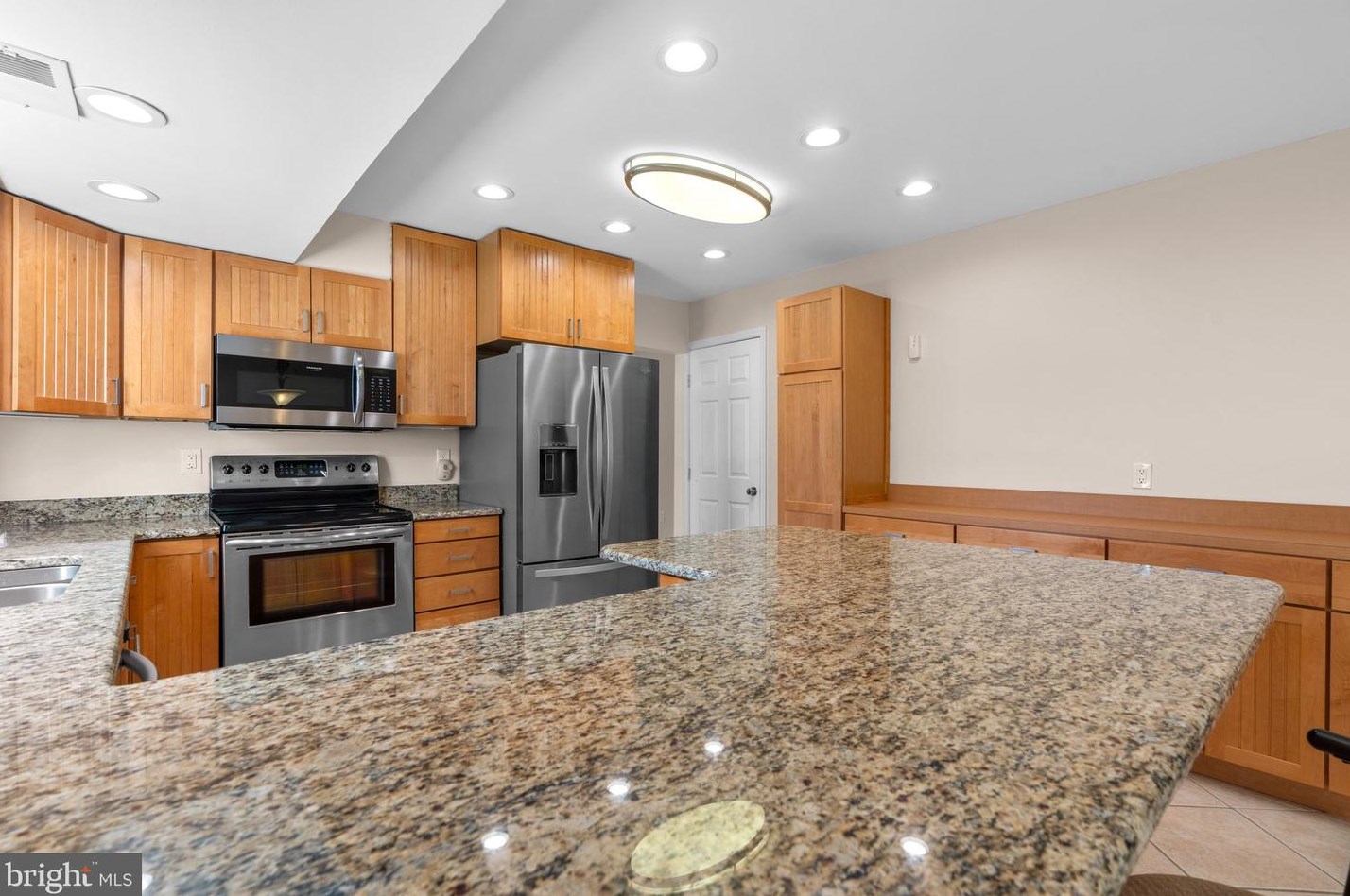 7797 Statesman St, Severn MD  21144-1533 exterior