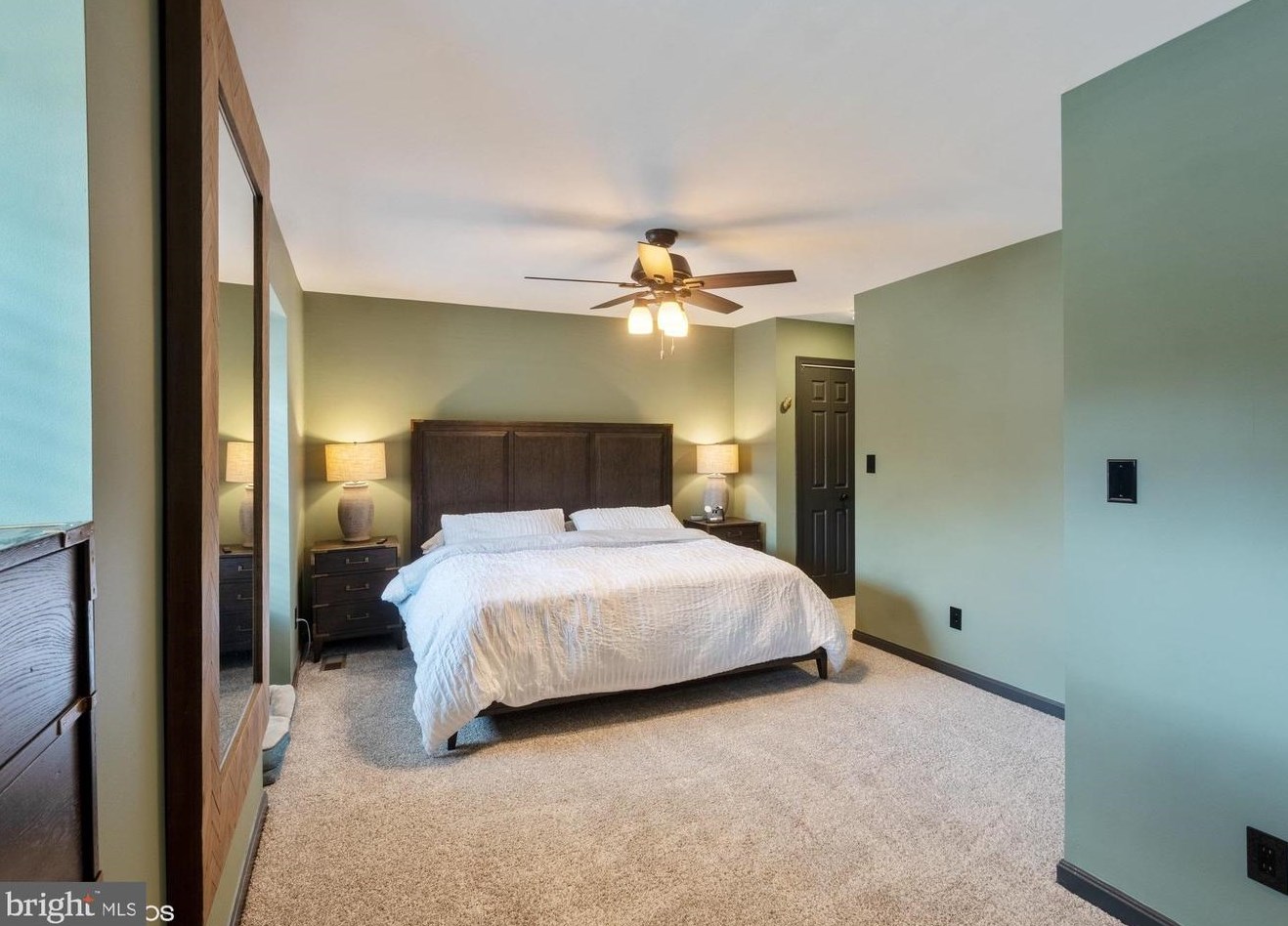 1156 Jeffrey Dr, Crofton MD 21114-1315 exterior