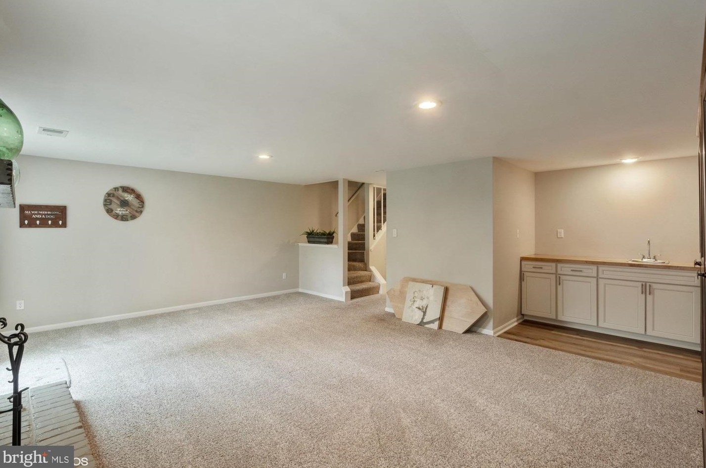 1156 Jeffrey Dr, Crofton MD 21114-1315 exterior