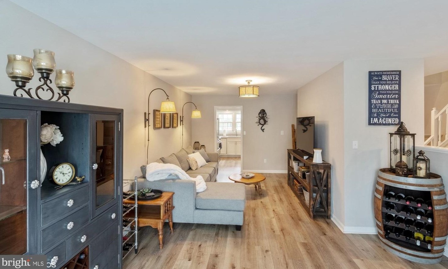 1156 Jeffrey Dr, Crofton MD 21114-1315 exterior