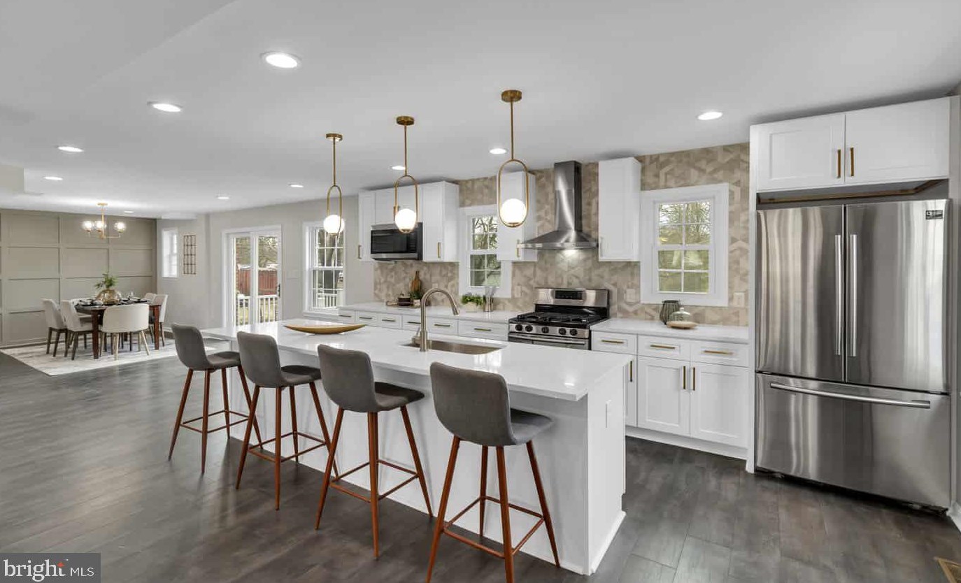 1425 Maryland Ave, Severn MD 21144-2617 exterior