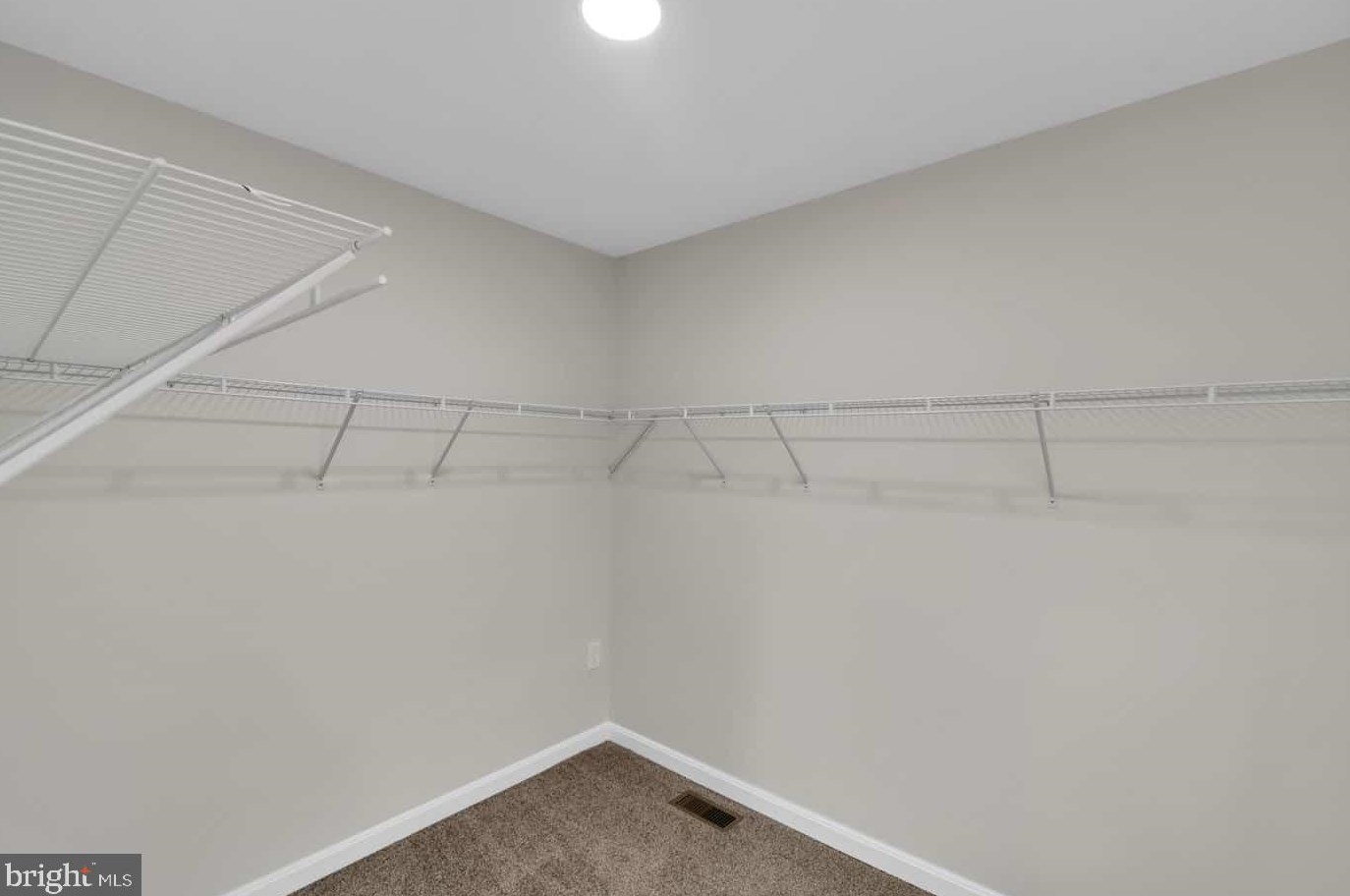 1425 Maryland Ave, Severn MD 21144-2617 exterior