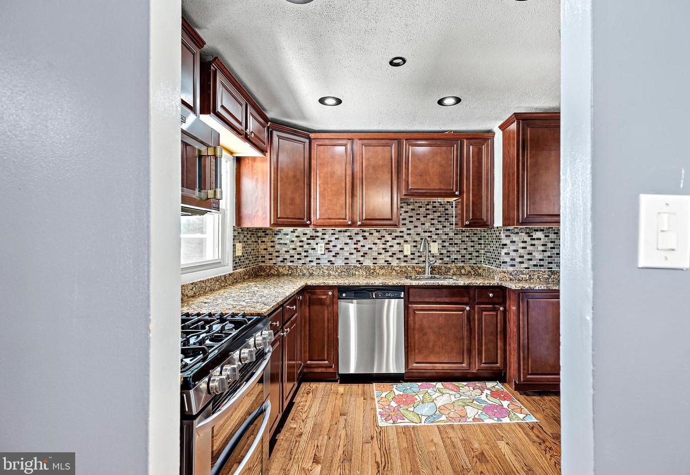 7911 Innkeeper Dr, Severn MD  21144-1459 exterior