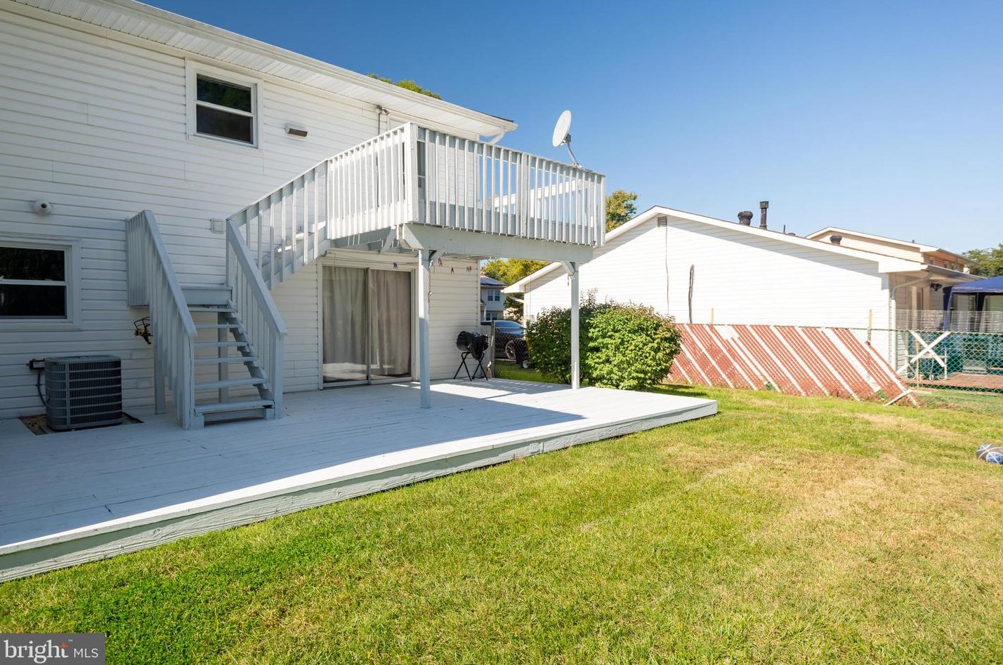 7911 Innkeeper Dr, Severn MD  21144-1459 exterior