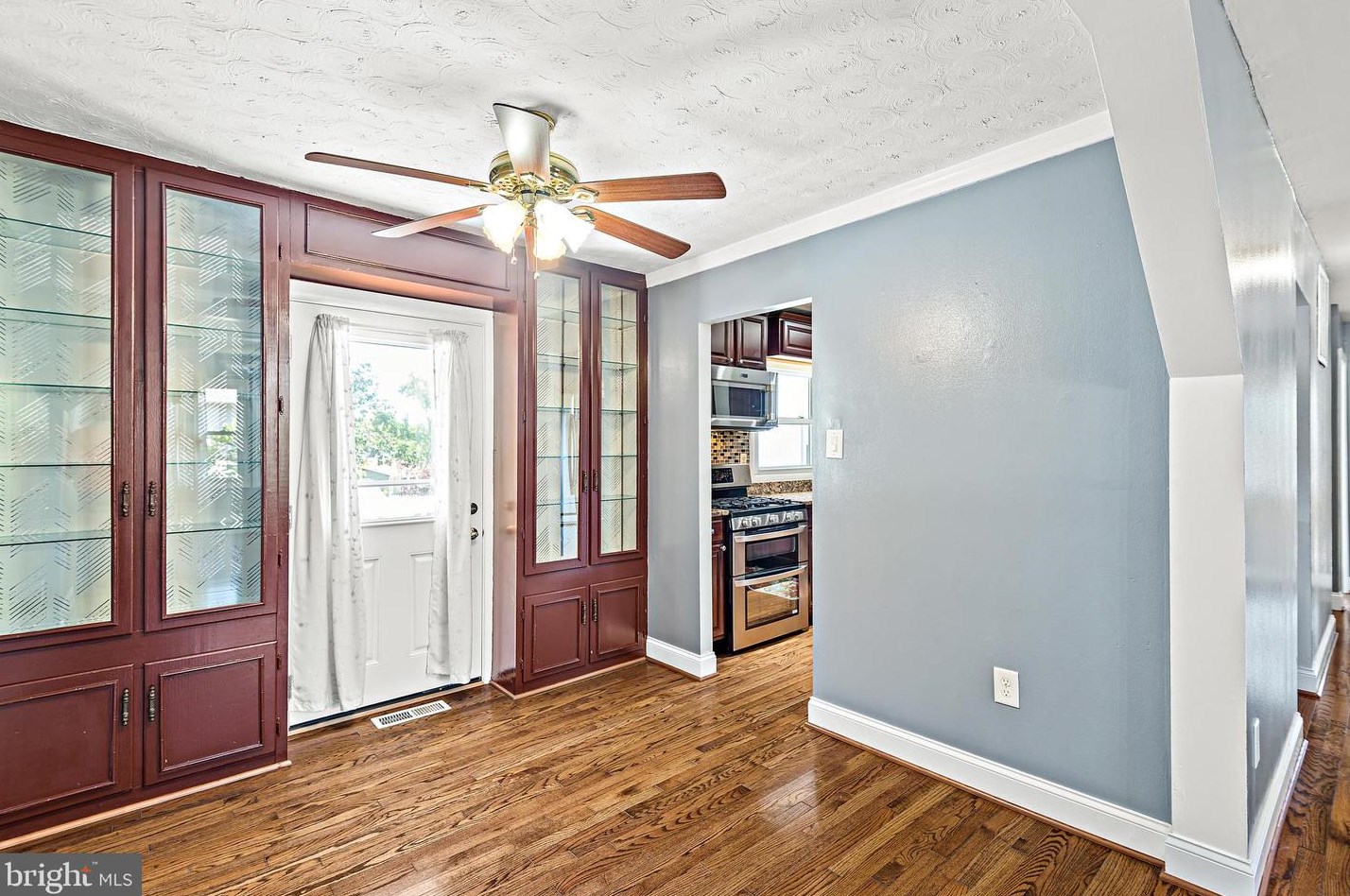 7911 Innkeeper Dr, Severn MD  21144-1459 exterior