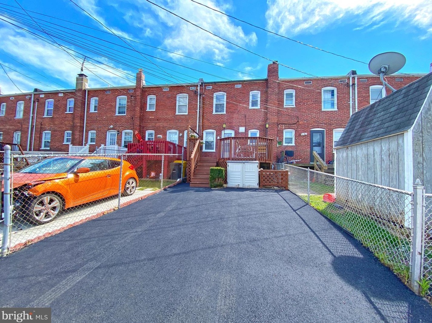 606 Wood St, Baltimore MD  21225-3126 exterior