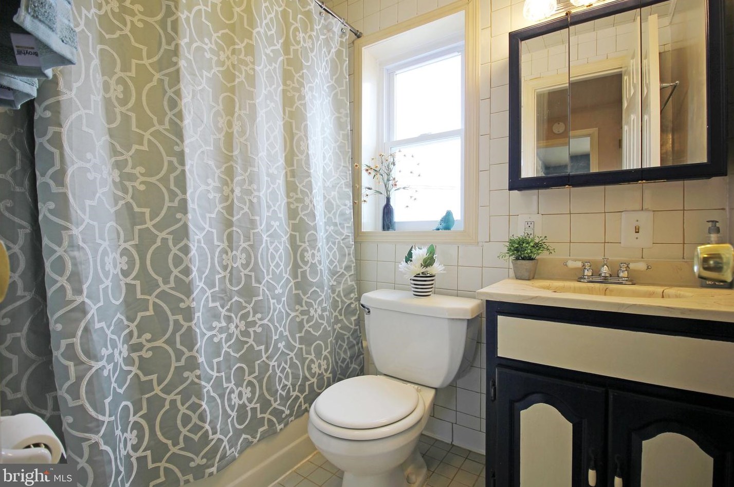 606 Wood St, Baltimore MD  21225-3125 exterior