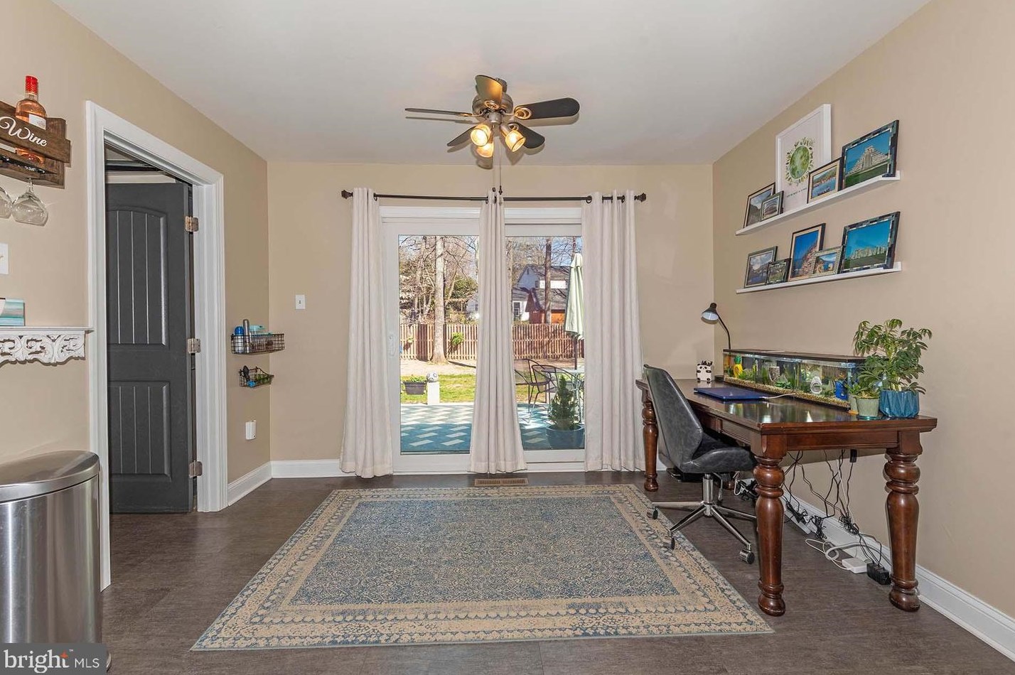 1727 Swinburne Ave, Crofton MD  21114-2024 exterior