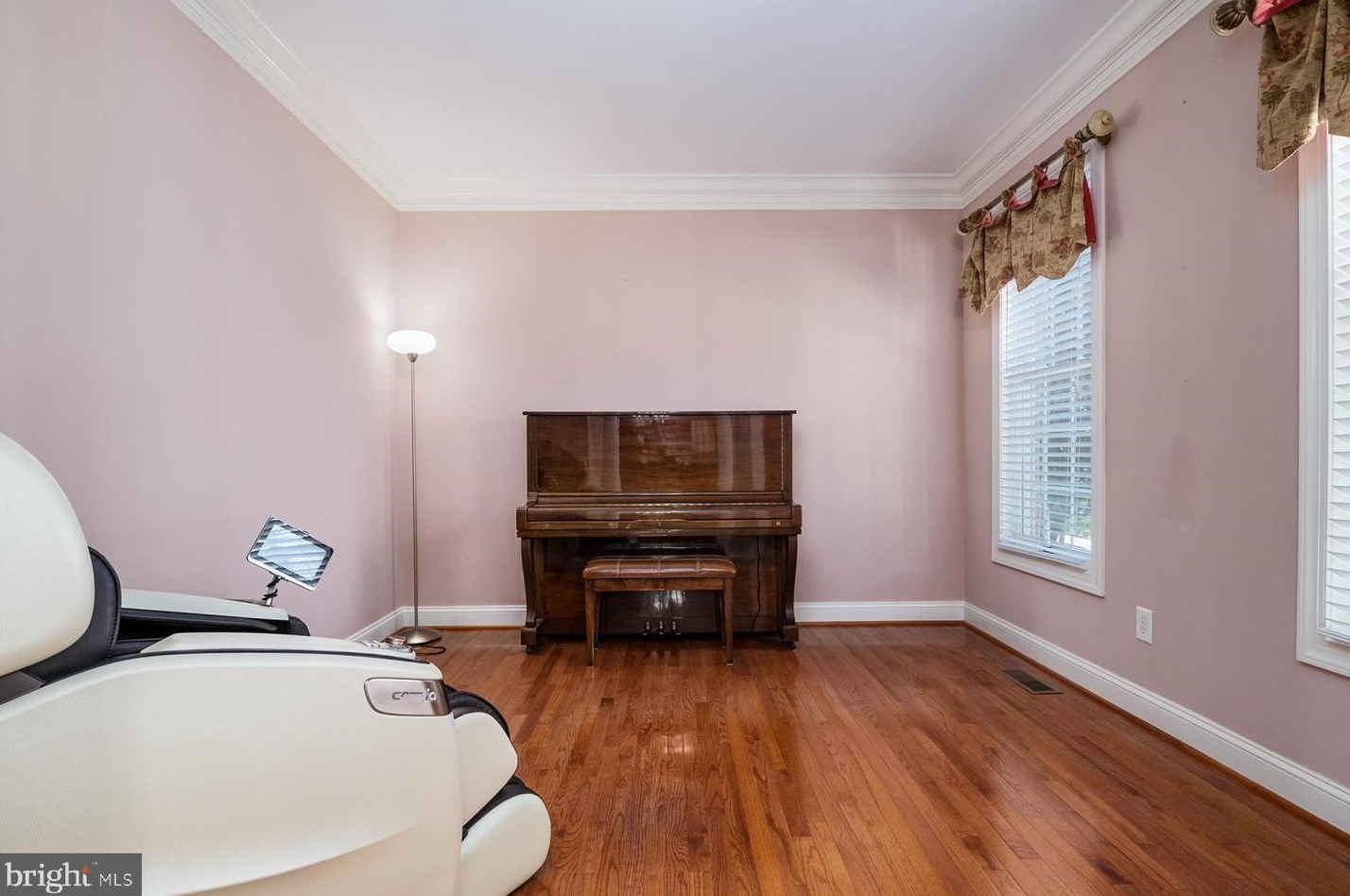 7875 Wb And A Rd, Severn MD  21144-1918 exterior