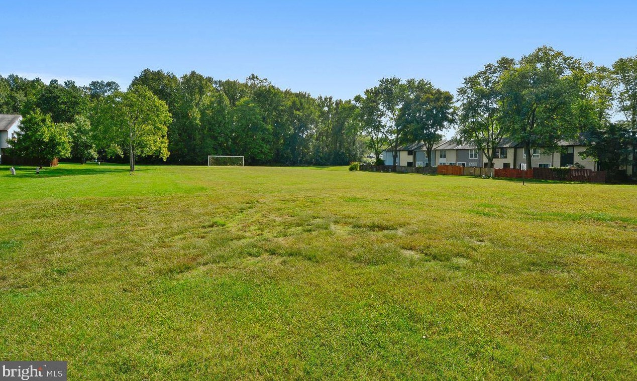 1736 Denton Ct, Crofton MD  21114-1914 exterior