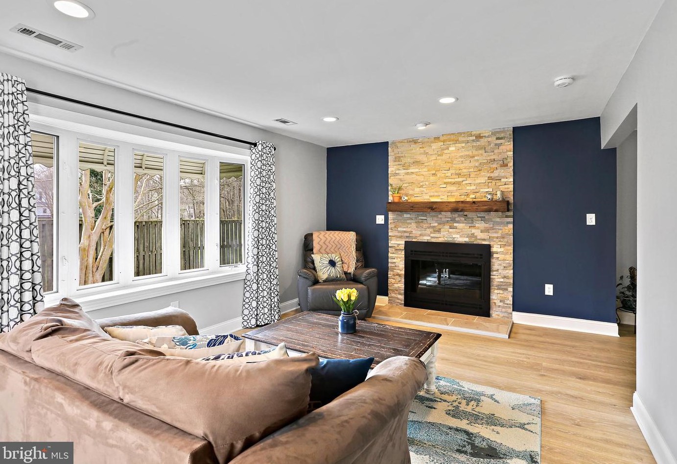 1736 Denton Ct, Crofton MD  21114-1914 exterior