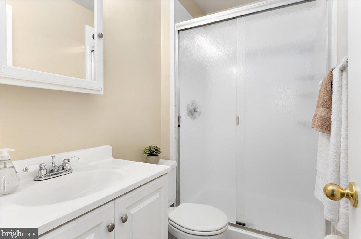 1539 Marlborough Ct, Crofton MD 21114-1108 exterior