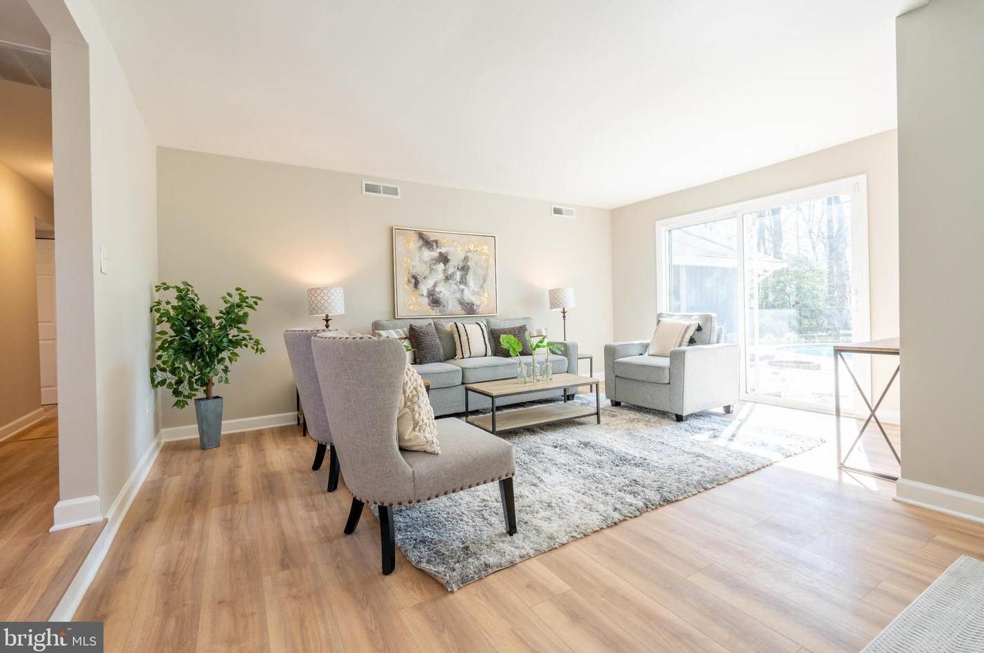 1443 Henley Pl, Crofton MD  21114-2110 exterior