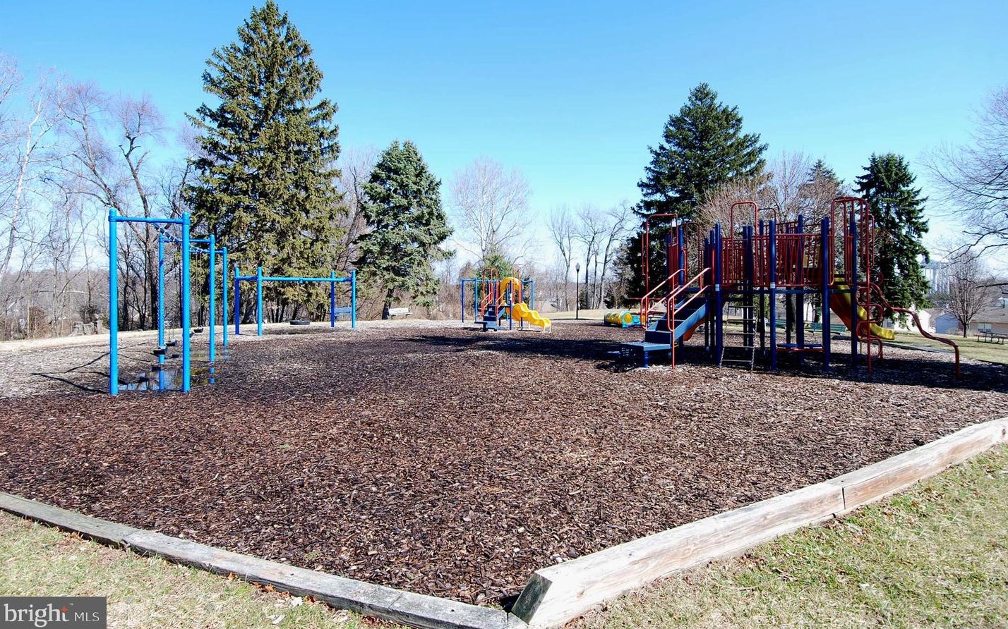 2807 Billhimer Ct, Crofton MD  21114-3158 exterior