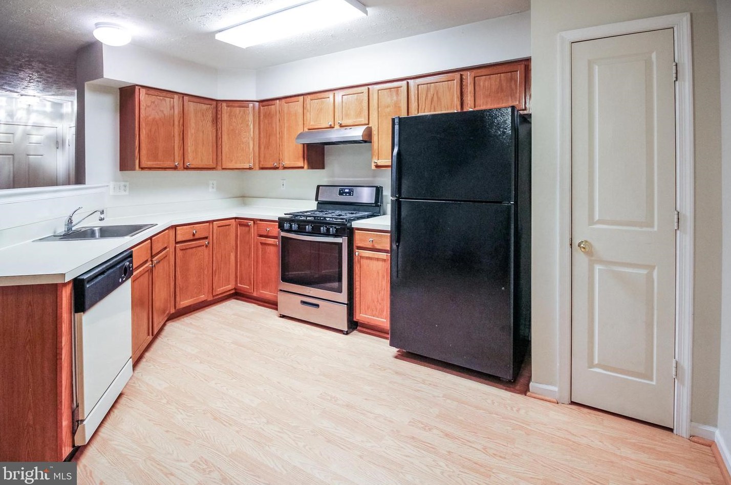 1817 Hillwood Ct, Severn MD  21144-1018 exterior