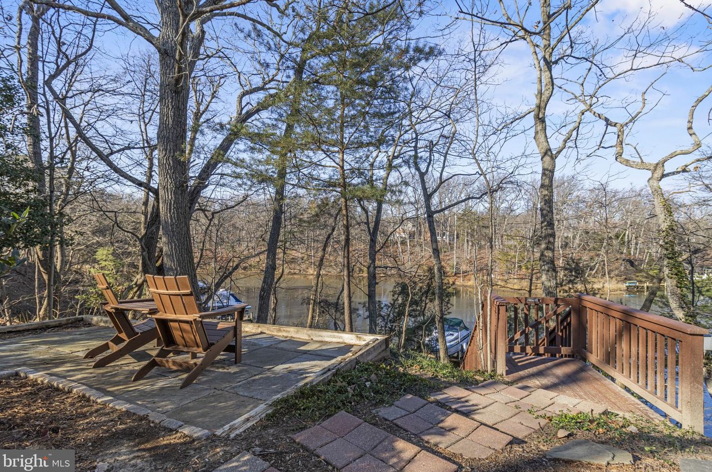 1102 Spy Glass Dr, Arnold MD  21012-1967 exterior