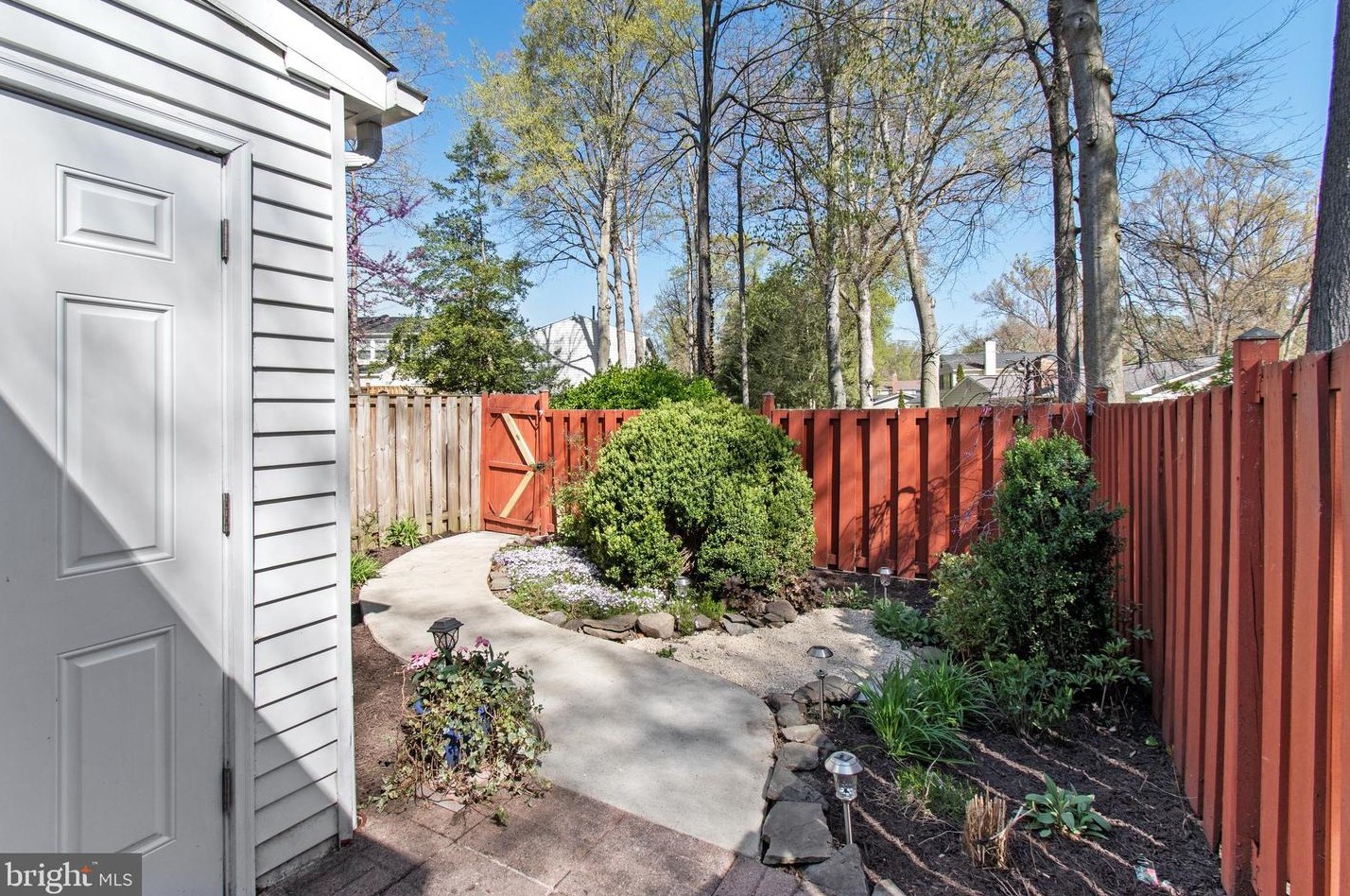 1718 Granite Ct, Crofton MD  21114-2411 exterior