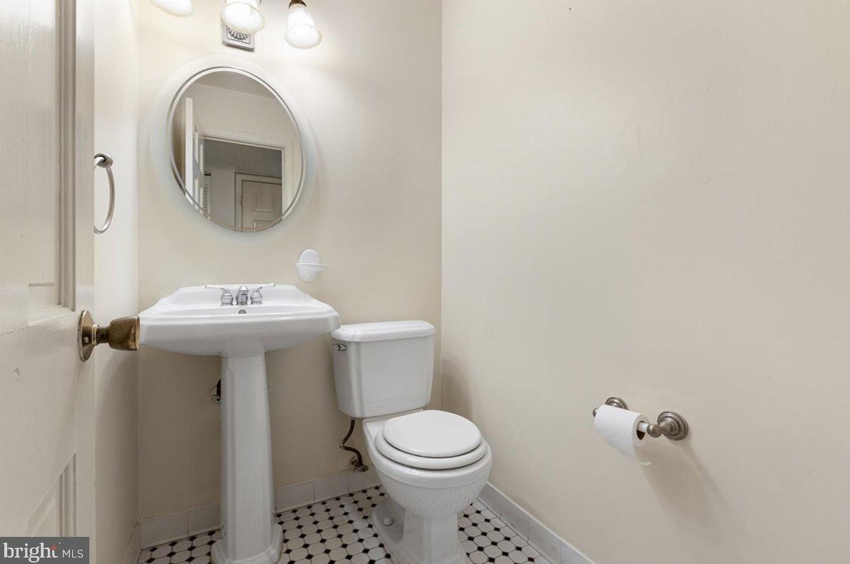 1726 Dryden Way, Crofton MD 21114-1412 exterior