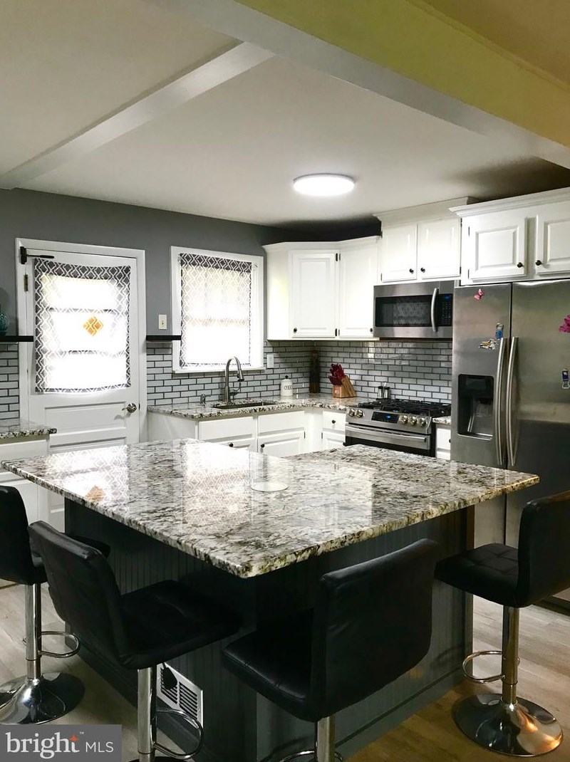 612 Cromwell St, Baltimore MD  21225-3846 exterior